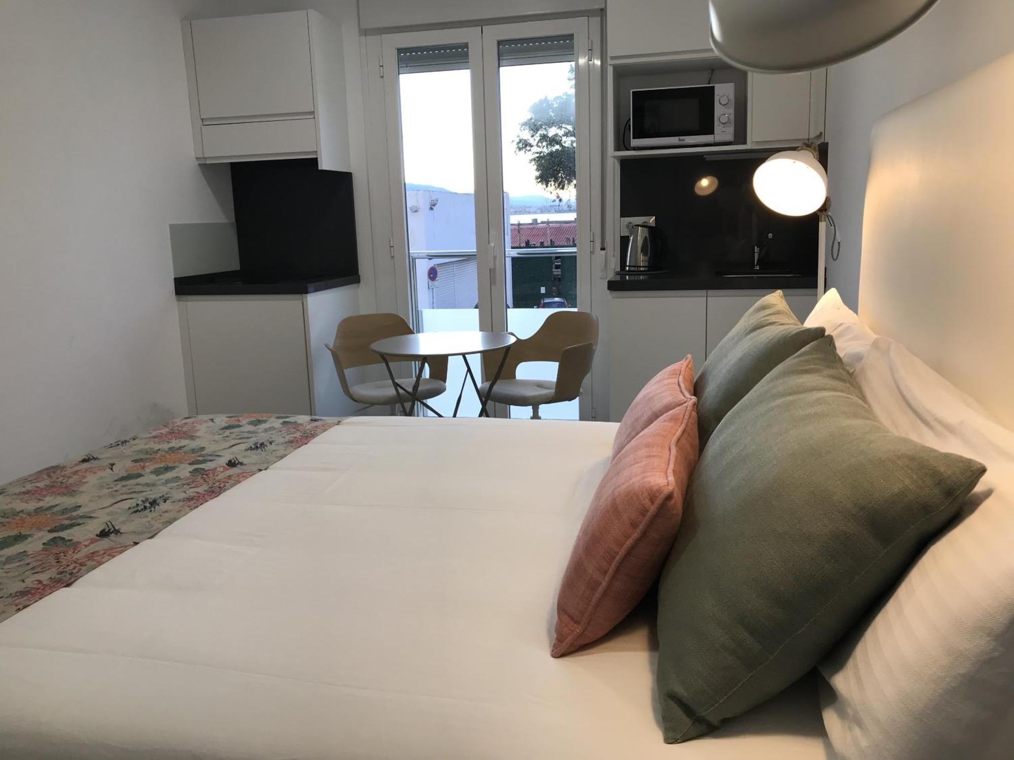 Apartments-Oilan11 - Estudios En Primera Linea De Playa Pedregalejo マラガ 部屋 写真