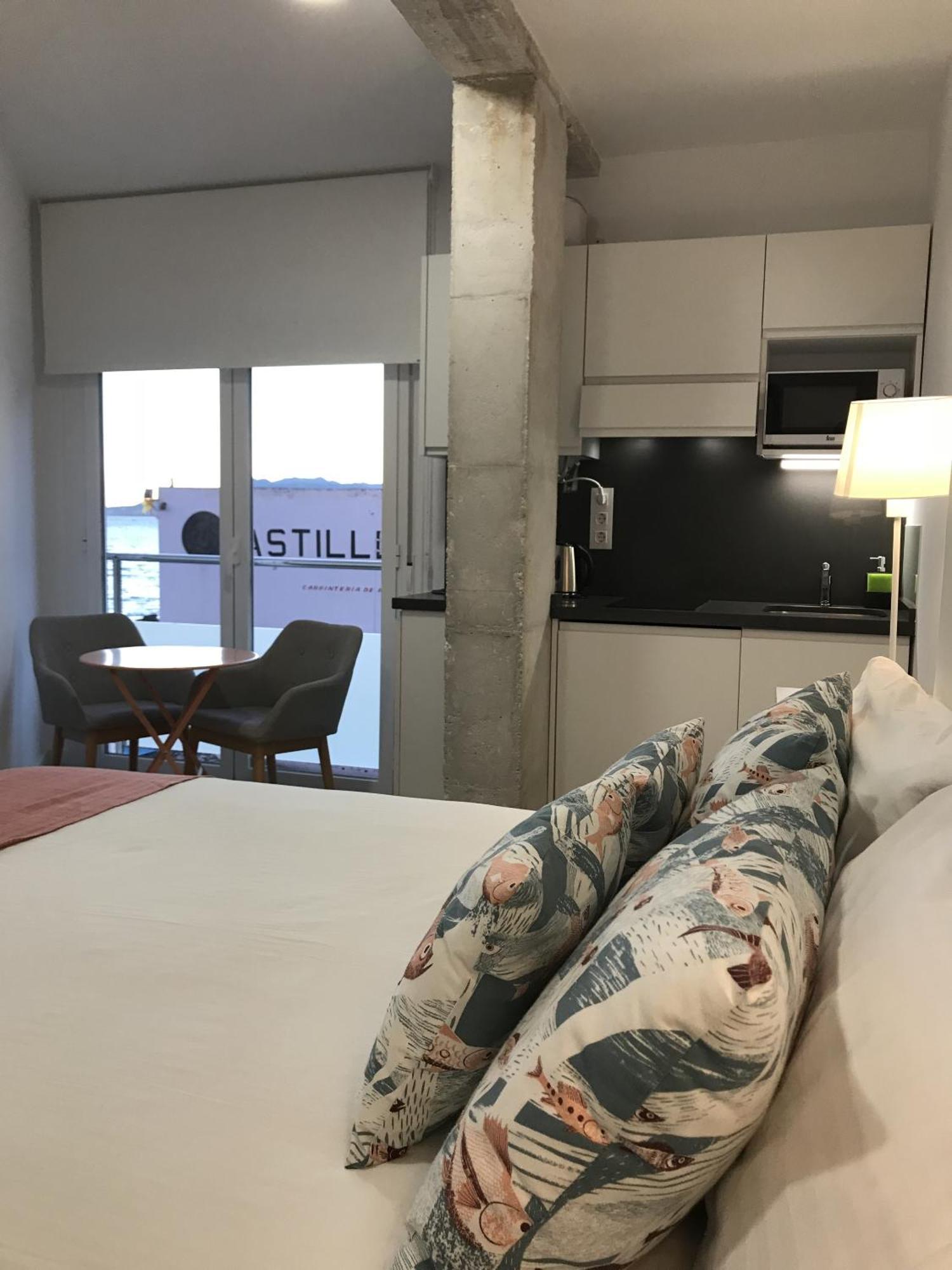 Apartments-Oilan11 - Estudios En Primera Linea De Playa Pedregalejo マラガ 部屋 写真